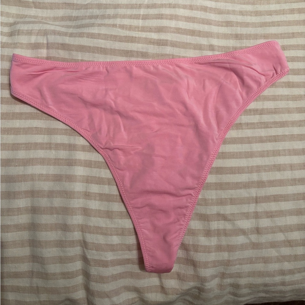 NWOT Huha High Rise Thong